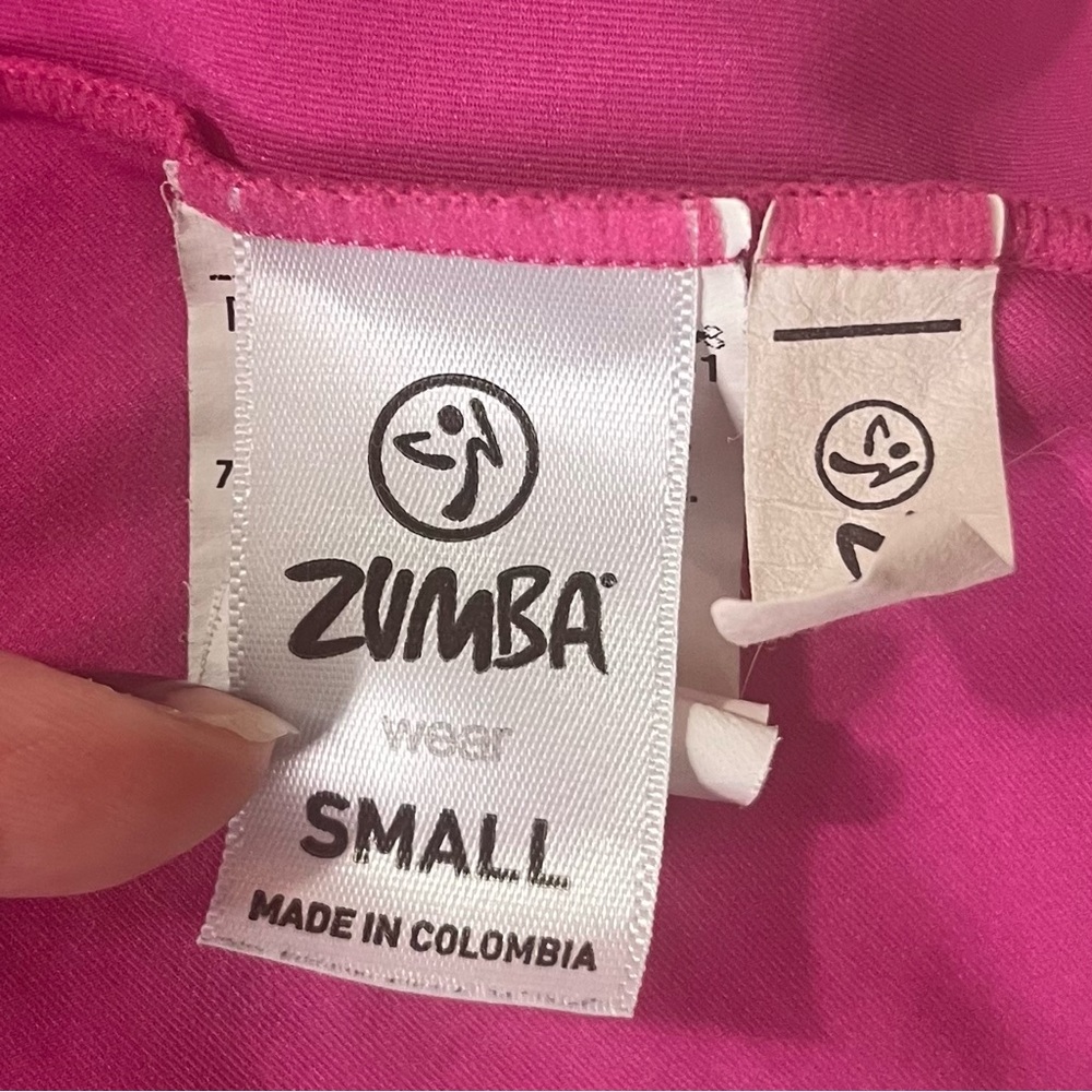 Zumba Racer Back Tank Size Small - Picture 7 of 8